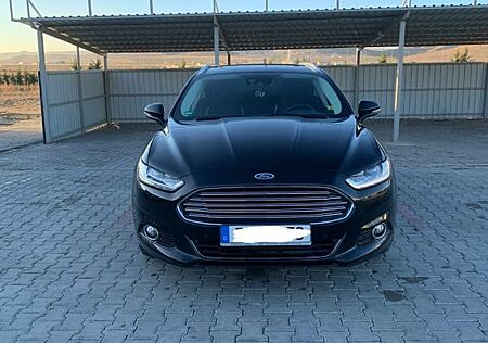 Ford Mondeo 2,0 EB 149kW Titanium Turnier Auto Ti...