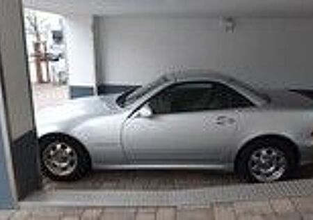 Mercedes-Benz SLK 200 Kompressor -