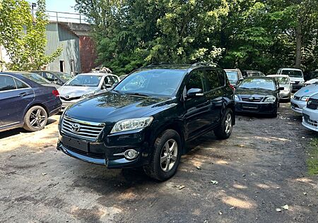 Toyota RAV 4 2,2-l-D-4D 4x4