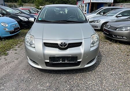 Toyota Auris Sol