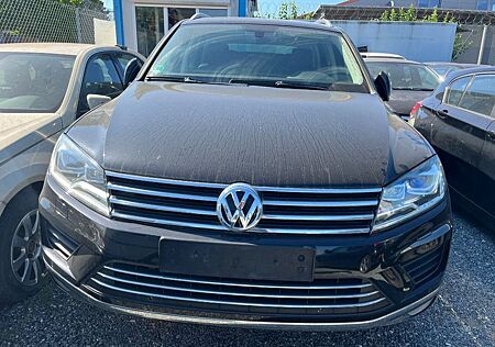 VW Touareg Volkswagen 3.0 V6 TDI SCR Tiptr. BMT Terrain Te...