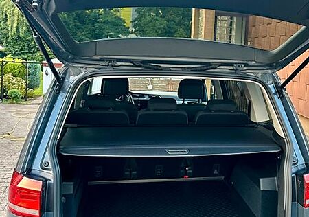 VW Touran Volkswagen 1.5 TSI OPF Comfortline Comfortline