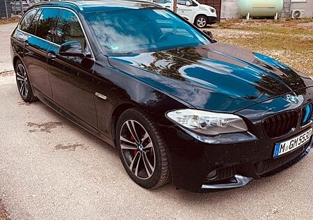 BMW 530d Touring Ab Werk M Paket