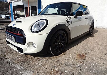 Mini Cooper S /Pano/Leder/Navi/SitzH/H&K/JWC/