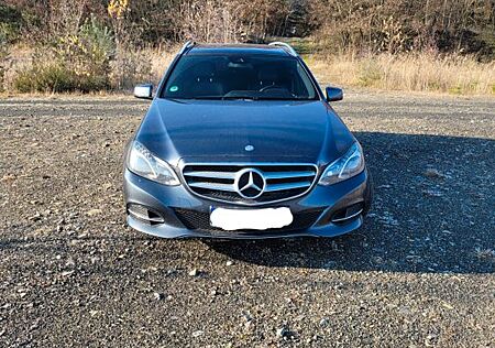 Mercedes-Benz E 220 CDI T AVANTGARDE AVANTGARDE