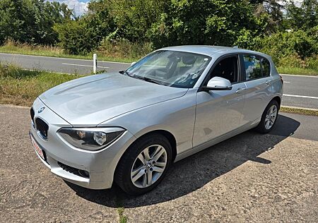 BMW 114 d Navi Tüv2ü27 Klimatr RKam KeylessGo Top