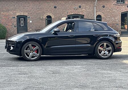 Porsche Macan GTS 21 CLASSIC*BOSE*S-HEIZUNG*PANORAMA*LED