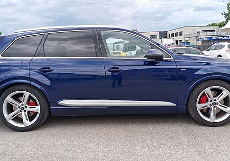 Audi Q7 50 TDI quattro S-Line/7-Sitzer/Bose