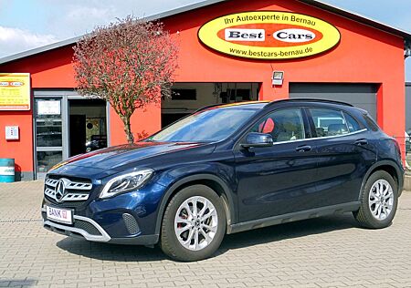 Mercedes-Benz GLA 200 / LEDER/TEMPOMAT/1. HAND LED Scheinwerfe