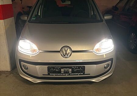 VW Up Volkswagen ! 1.0 55kW ASG cheer ! cheer !