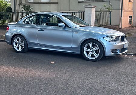 BMW 125i Coupe - Sportsitze, Xenon, Klimaautomatik