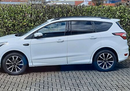Ford Kuga 1,5 EcoBoost 4x2 110kW ST-Line ST-Line