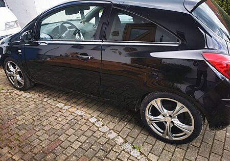 Opel Corsa 1.4 Color Edition Color Edition