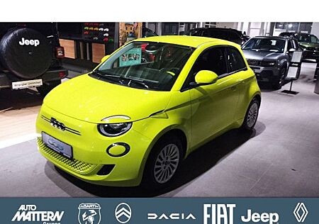 Fiat 500E 42 kWh Sitzheizung, Kamera, PDC.
