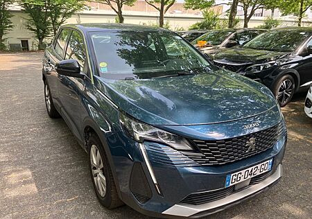 Peugeot 3008 BlueHDi 130 EAT8 Active Pack