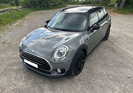 Mini Cooper Clubman 1.5 Panorama Moonwalk grey Chili