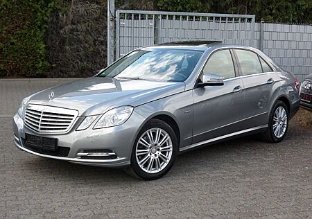 Mercedes-Benz E 200 CGI Autom. Elegance Navi Egsd Xenon