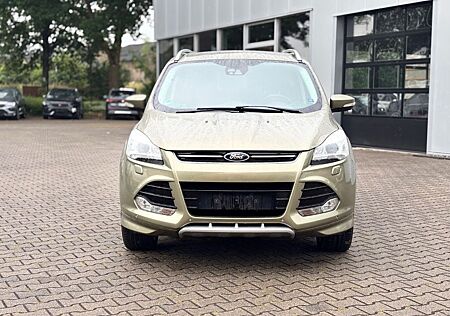 Ford Kuga Individual 4x4 Bi-Xenon Automatik SHZ