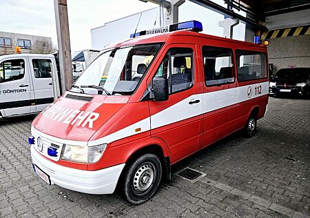 Mercedes-Benz Sprinter 212D L2H1*9Sitze*Feuerwehr*AC*STHZ*AHK