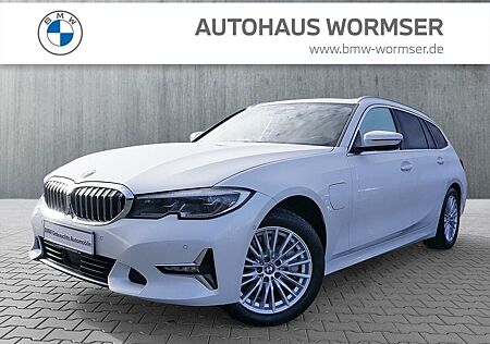 BMW 330e Touring Luxury Line Head-Up HiFi DAB RFK