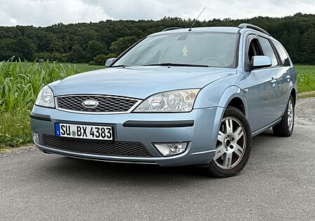 Ford Mondeo Turnier Ghia