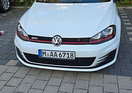 VW Golf Volkswagen 2.0 TSI BMT GTI GTI