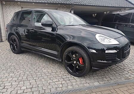 Porsche Cayenne GTS