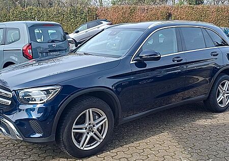 Mercedes-Benz GLC 300 de 4Matic-Navi-Leder-Kamera-Panorama-18"