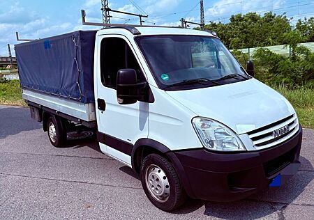 IVECO Daily 2.3 Pritsche/ Plane+KA+1.HAND+3 SITZ