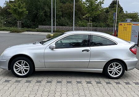 Mercedes-Benz C 180 Kompressor Sportcoupé -