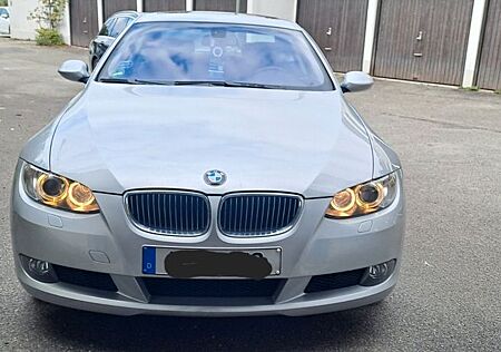 BMW 325i Coupé - 1.Hand Senior. Scheckheft