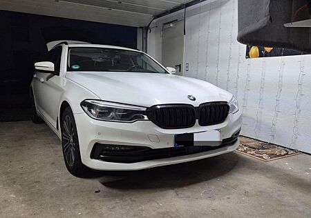 BMW 520d xDrive Touring A -