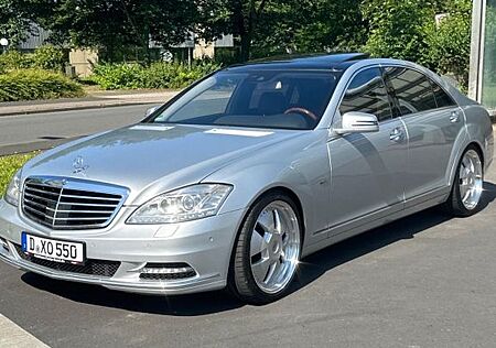 Mercedes-Benz S 500 4MATIC BlueEFFICIENCY -