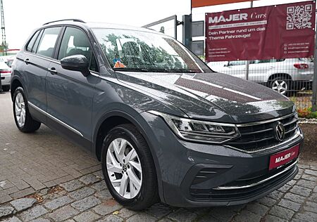 VW Tiguan Volkswagen Life 4MOTION*ACC*1.HAND*KAMERA