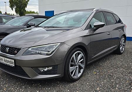 Seat Leon ST FR/ Panorama-Dach/ Alcantara