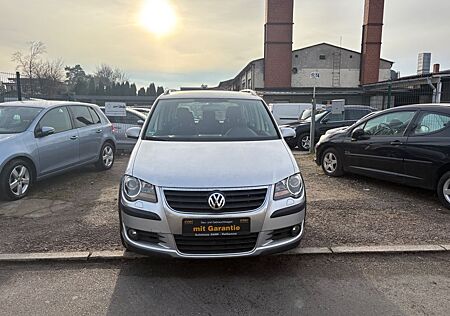 VW Touran Volkswagen CrossTouran