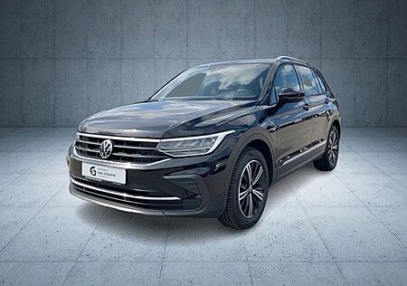VW Tiguan Volkswagen 1.5 TSI DSG United TravelAssist+Navi+AHK