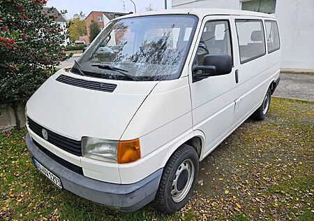 VW T4 Caravelle Volkswagen 2.5 Automatik Standard