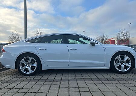 Audi A7 45 TFSI S tronic quattro -