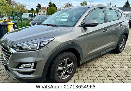 Hyundai Tucson Premium 2WD Automatik