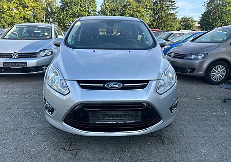 Ford C-Max Titanium