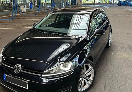 VW Golf Volkswagen 1.4 TSI 90kW DSG BMT Highline Highline