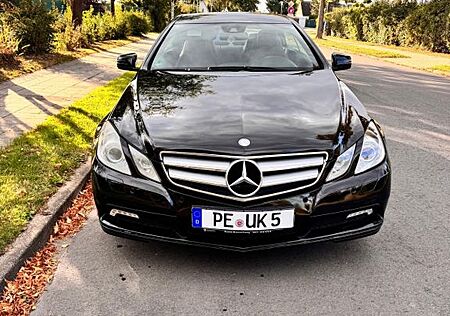 Mercedes-Benz E 250 Coupé CDI TÜV neu