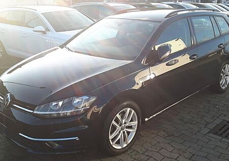 VW Golf Volkswagen VII 1,4 TSI DSG Variant Navi ACC Scheckheft