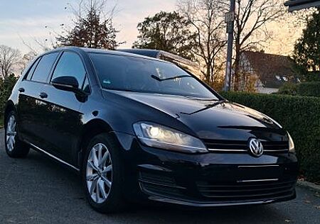 VW Golf Volkswagen 1.6 TDI BMT LOUNGE LOUNGE