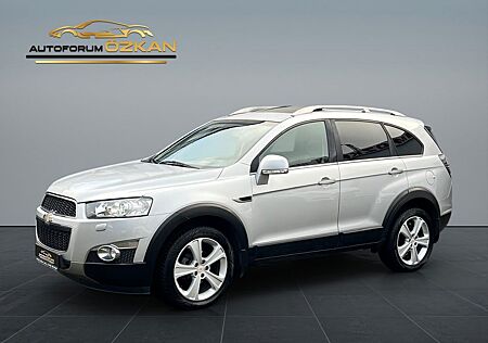 Chevrolet Captiva 2.2 D 7-Sitze Kamera AHK Leder Tempomat