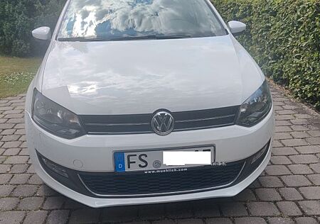 VW Polo Volkswagen 1.2 TSI LIFE LIFE Blue Motion