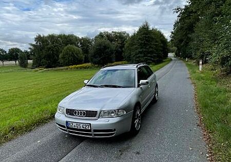 Audi S4 b5 2.7 quattro Avant -