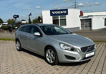 Volvo V60 Kombi Momentum