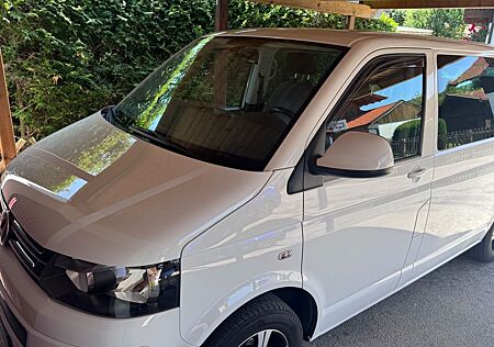 VW T5 Multivan Volkswagen - TOPZUSTAND mit wenig KM!!